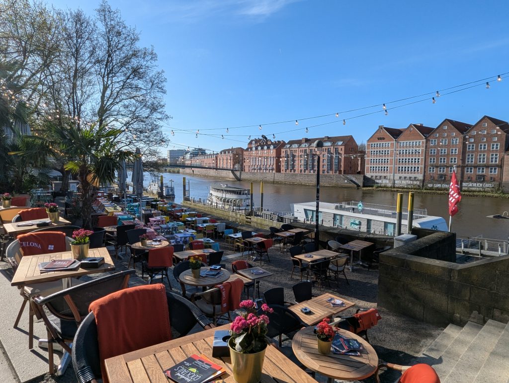 Flussbett Bremen Teerhof Schlachte Massage Körperarbeit Coaching Ole Schaffenberger